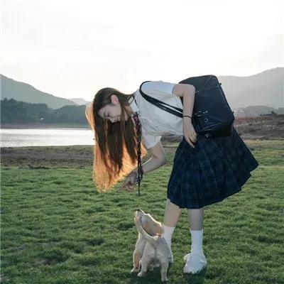 索女罗拉
